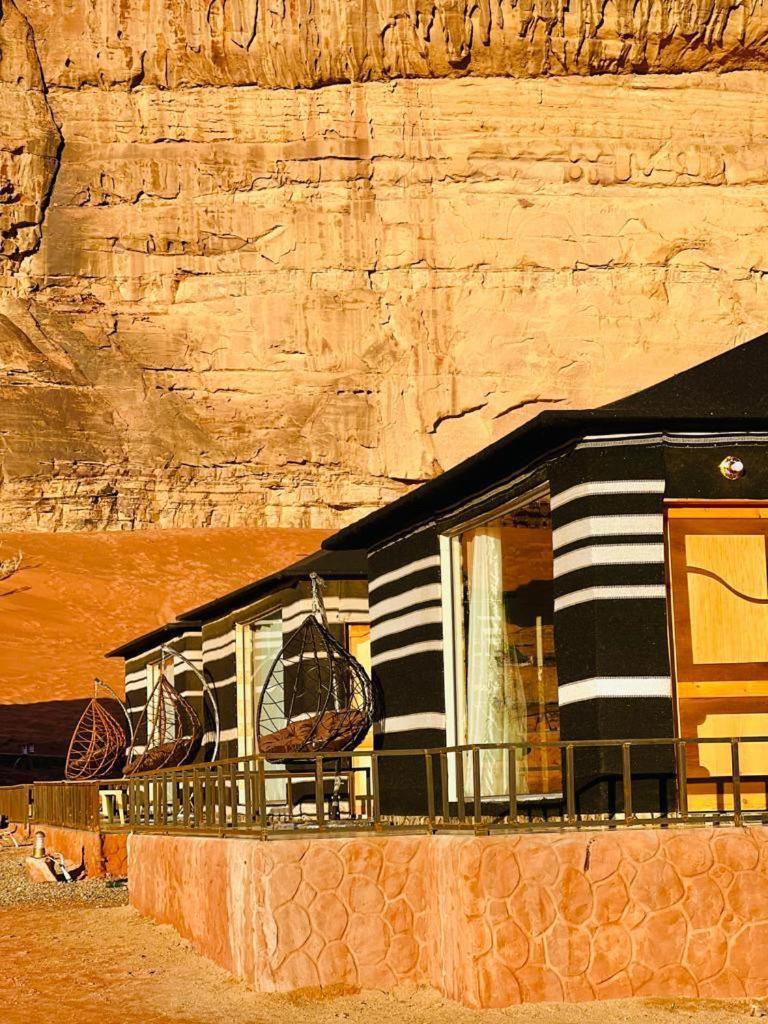 Wadi Rum Quiet Camp Ngoại thất bức ảnh